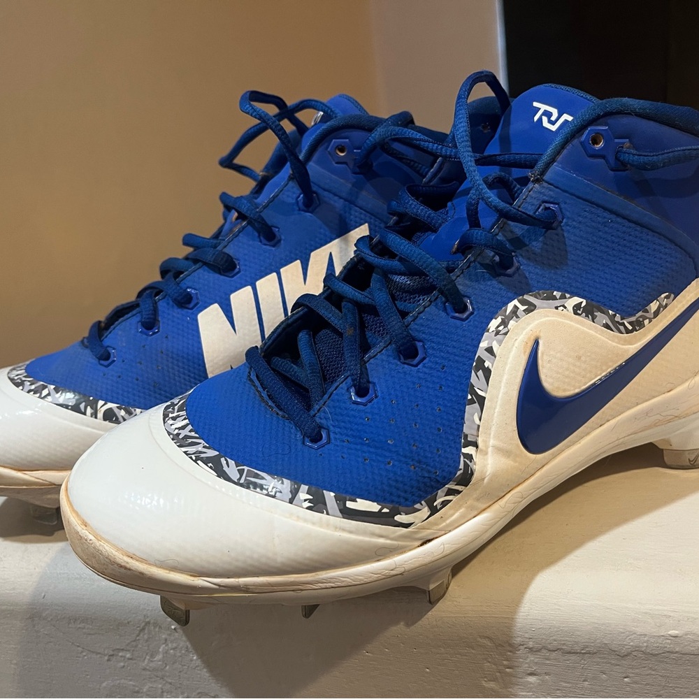 Mike Trout Nike Blue and White Cleats